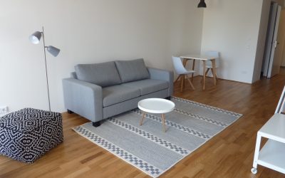 Hochwertig, geschmackvoll, ruhig – Möbliertes Apartment, Balkon, TG, IN-3 Min. zur Stadtmitte