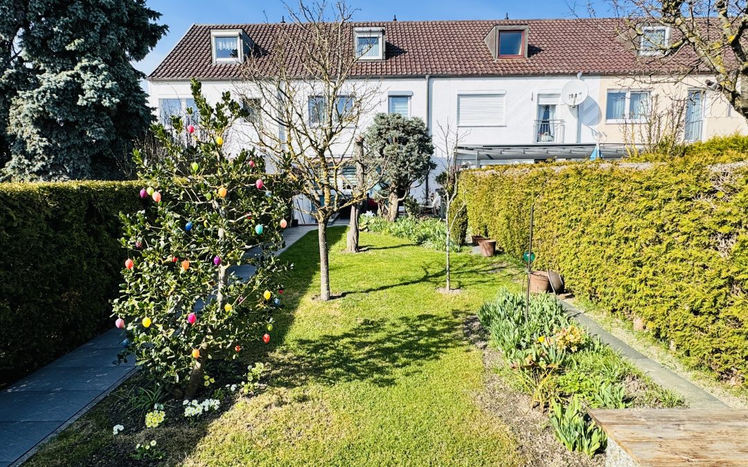 Sehr gepflegtes Reihenhaus, IN-Ringsee, 4,5 ZKB, ca. 110 qm Wfl., Bj. 66, 250 qm Grund, Einzelgarage